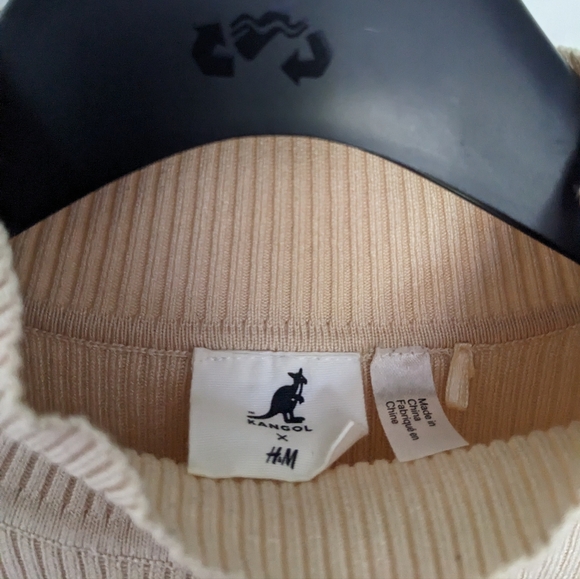 Kangol H&M cropped beige turtleneck mock neck sweater XS - Picture 2 of 3